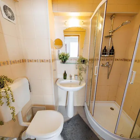 Downtown Happy Hippie Old Town Bucureşti