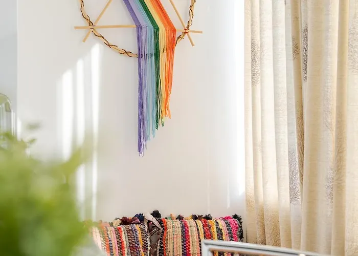 Downtown Happy Hippie Old Town Apartman Bukarest